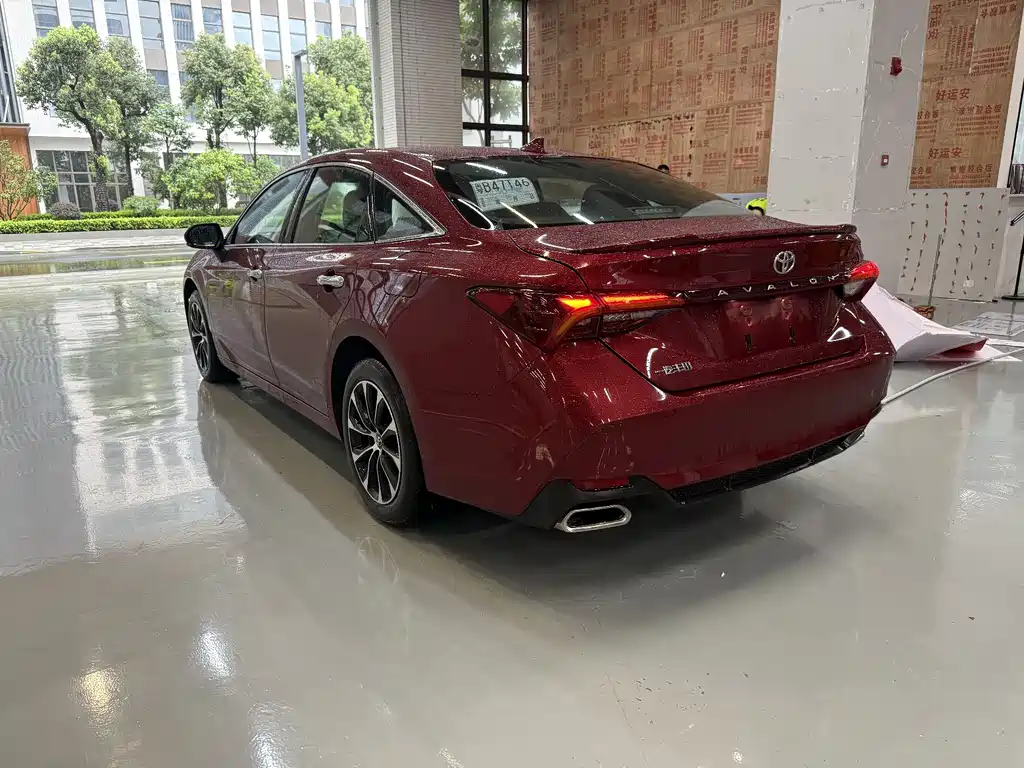 Toyota Avalon 2023 2.5L Luxury