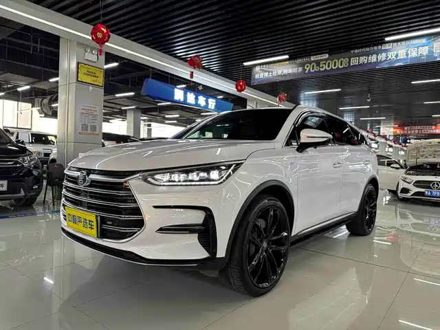 2022 BYD Tang
