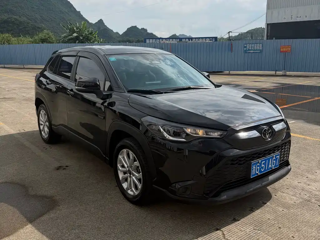 Toyota Frontlander — миниатюра 3