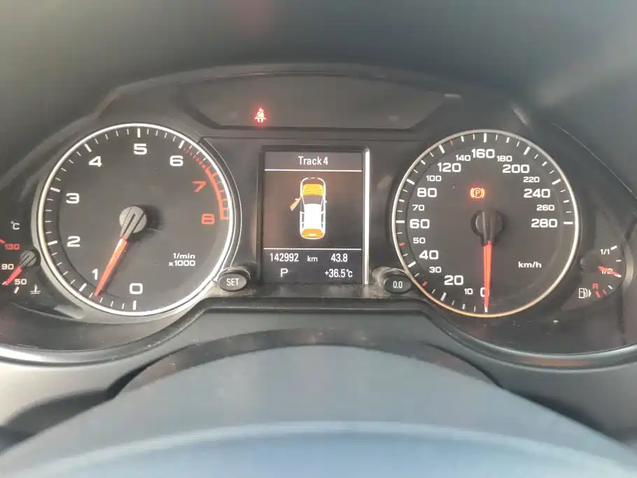 Audi Q5 — миниатюра 14