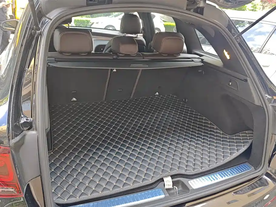 Mercedes-Benz GLC 2021 GLC 300 L 4MATIC