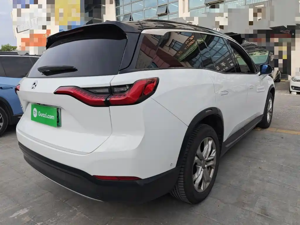 NIO ES8 — миниатюра 7
