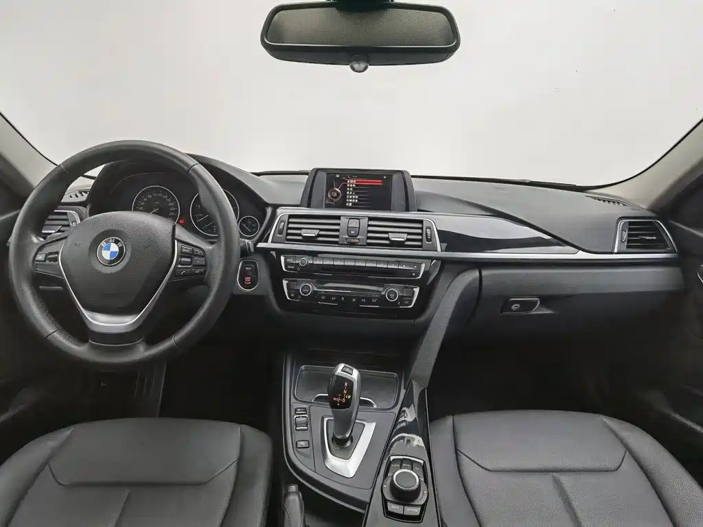 BMW 3 Series — миниатюра 5