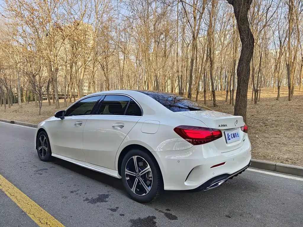 MERCEDES-BENZ A CLASS