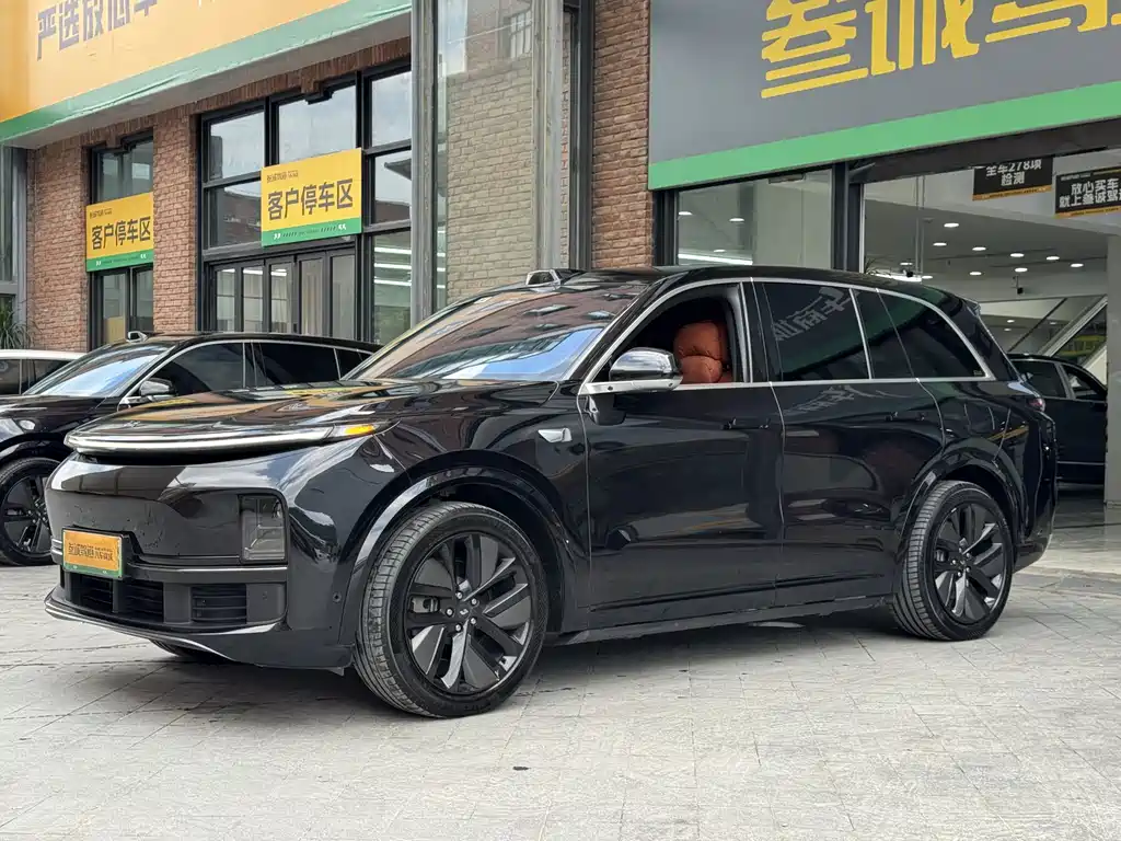 Li Auto L8 2024 Pro