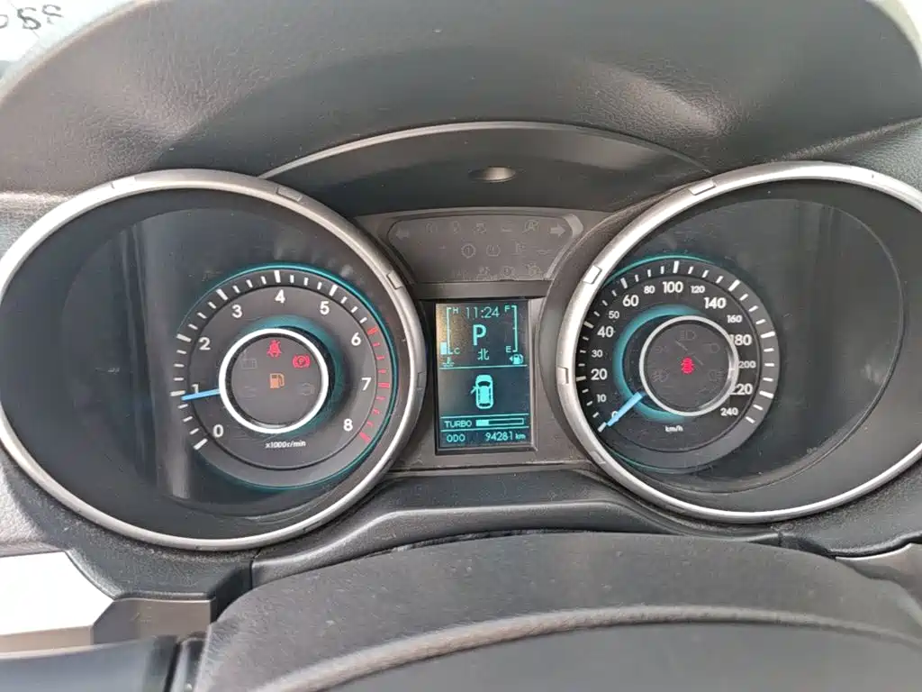 BAIC Senova X65 — миниатюра 12