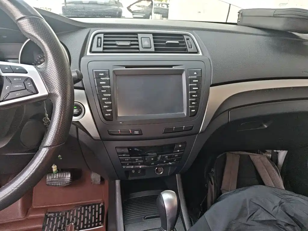 BAIC Senova X65 — миниатюра 13
