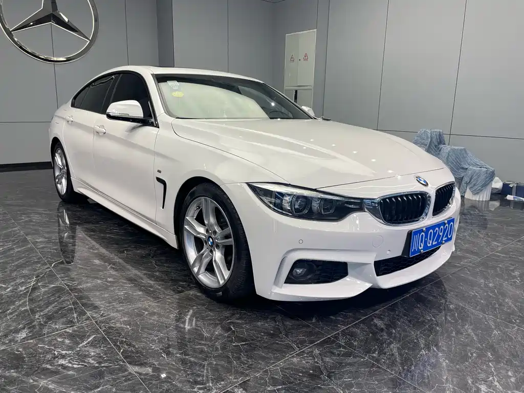 BMW 4 SERIES