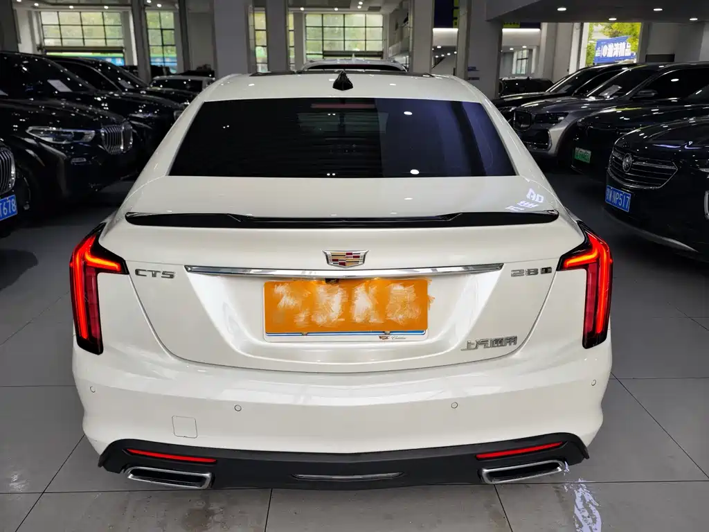 CADILLAC CT5