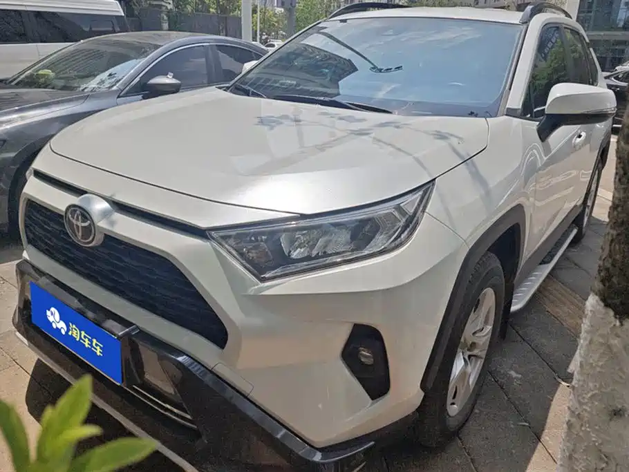Toyota RAV4 2023