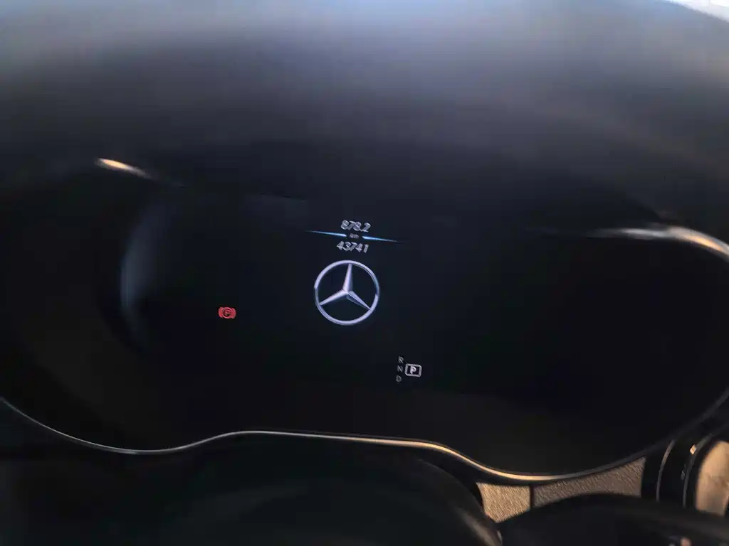 Mercedes-Benz C-Class — миниатюра 15