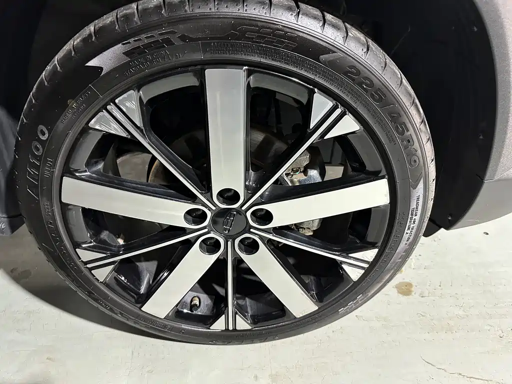 GEELY AUTOMOBILE GEELY ICON