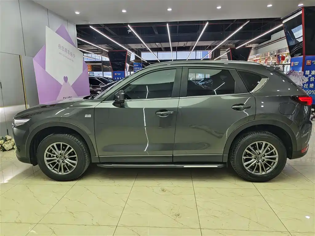 MAZDA CX 5
