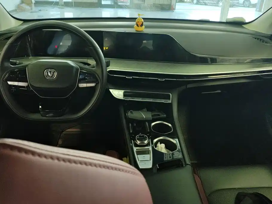 Changan Eado — миниатюра 12