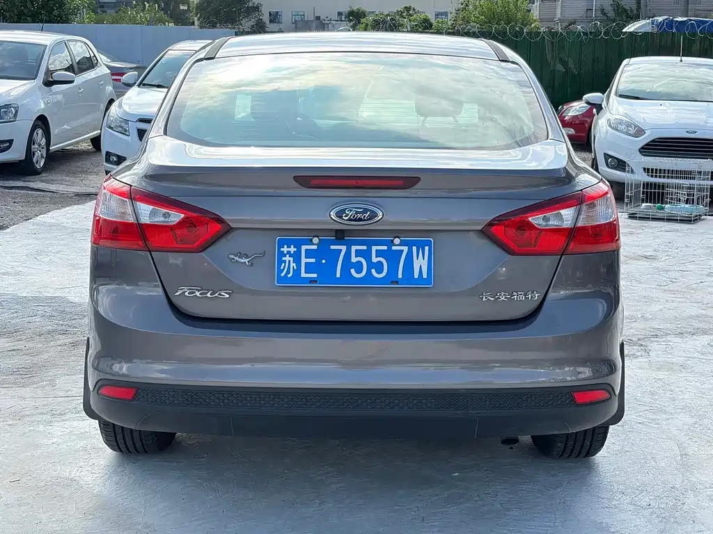 Ford Focus — миниатюра 5