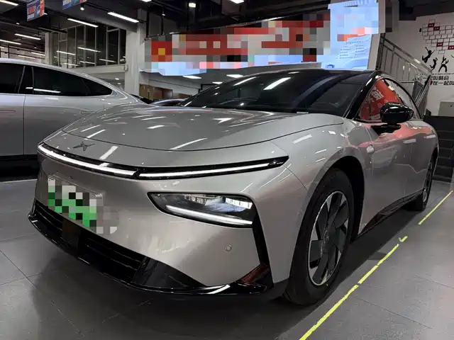 2024 Xpeng P7