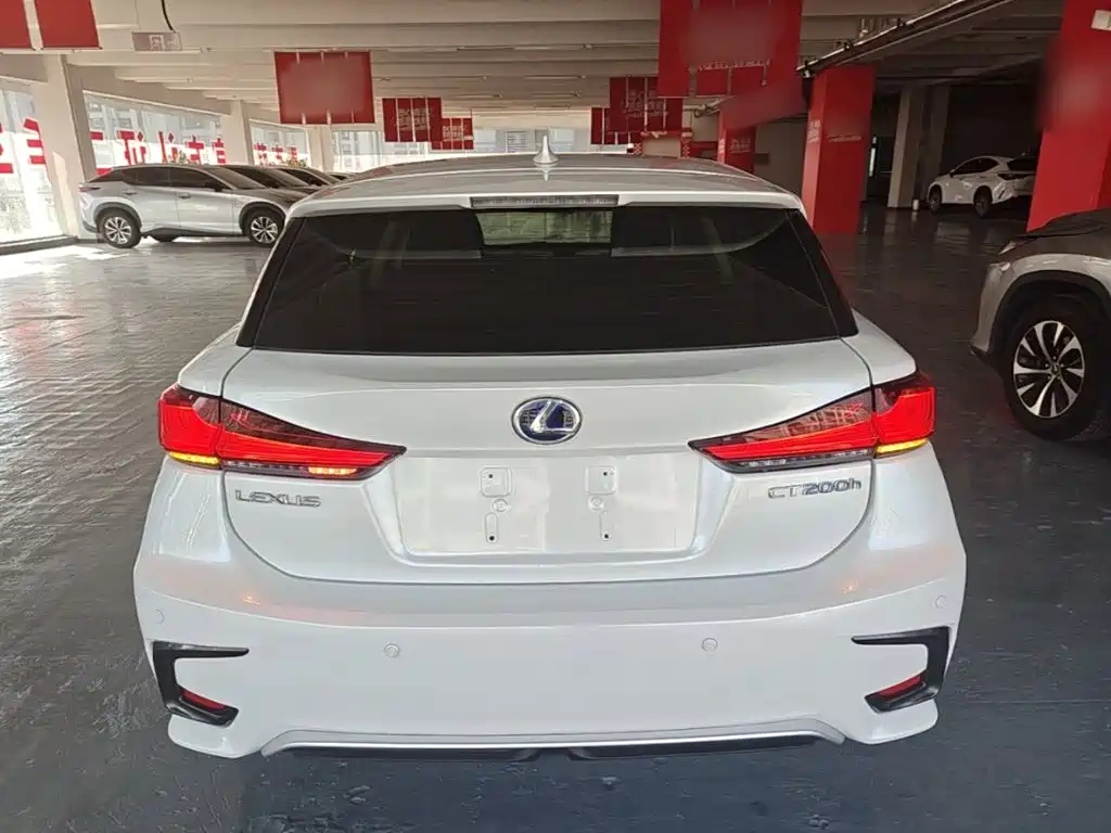 Lexus CT — фотографии объявления, Фото 6