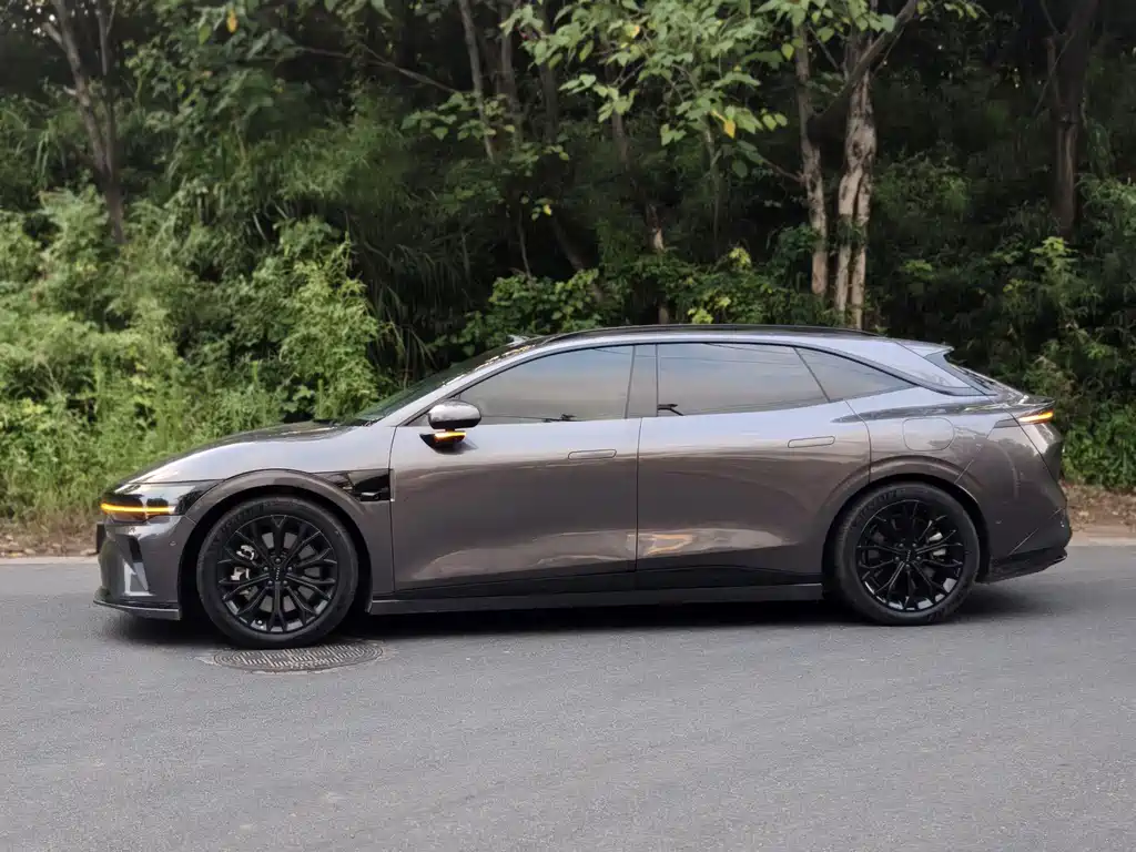 Zeekr Крайний Криптон 007 GT — миниатюра 3