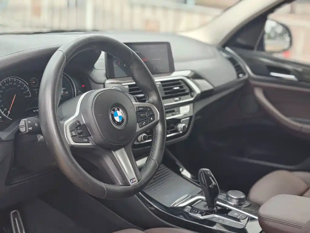 BMW X3 — миниатюра 4