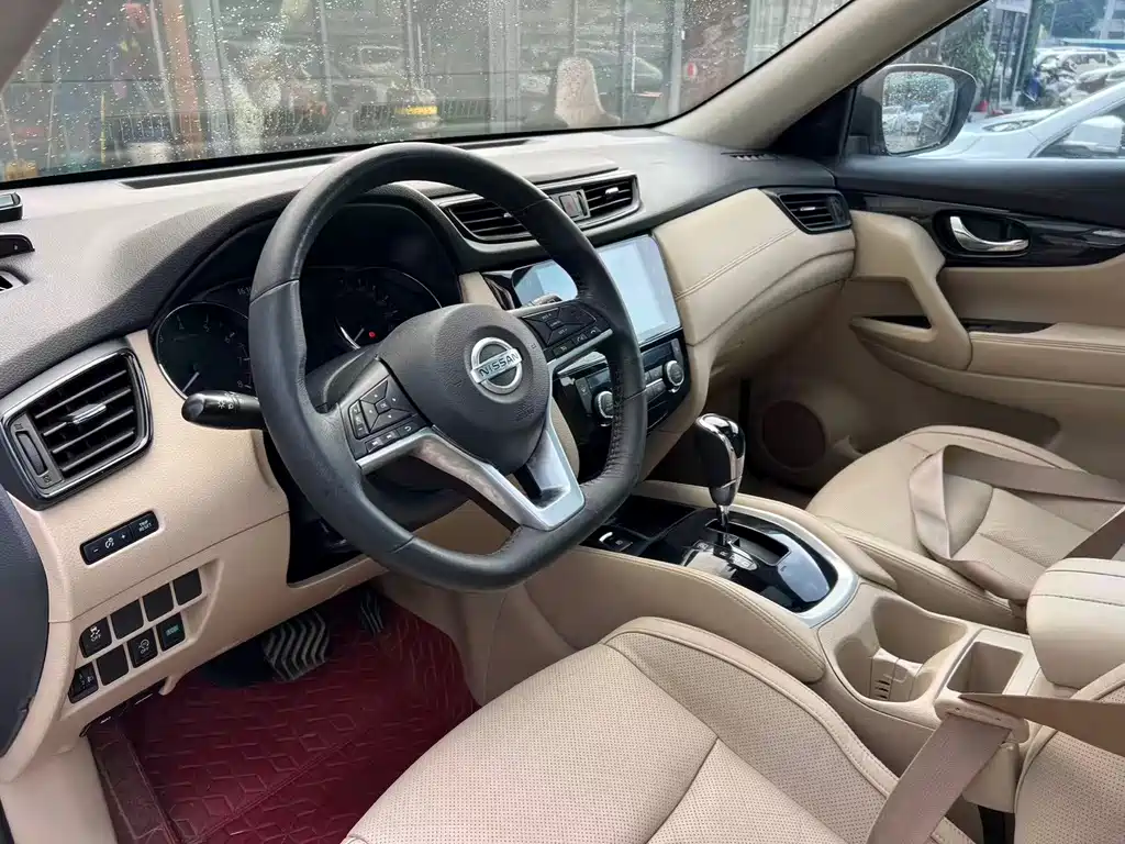 Nissan X-Trail — миниатюра 3