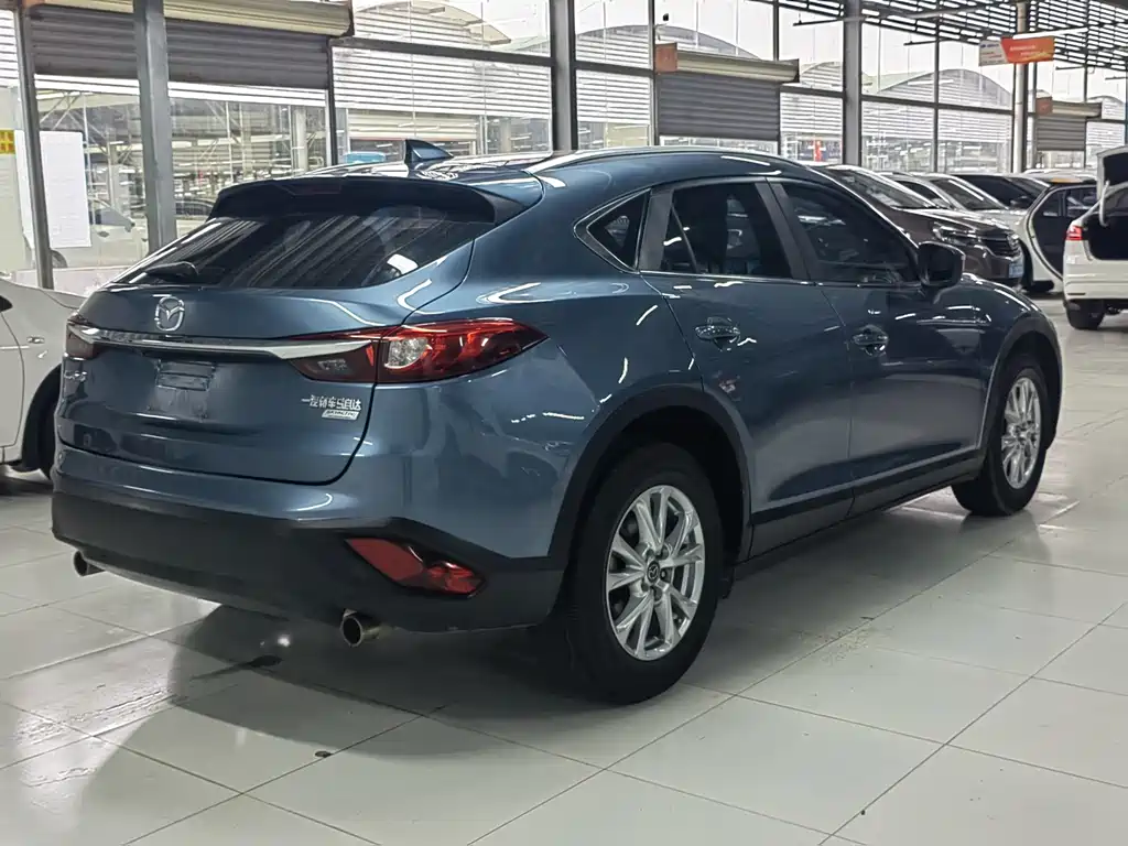 MAZDA CX 4