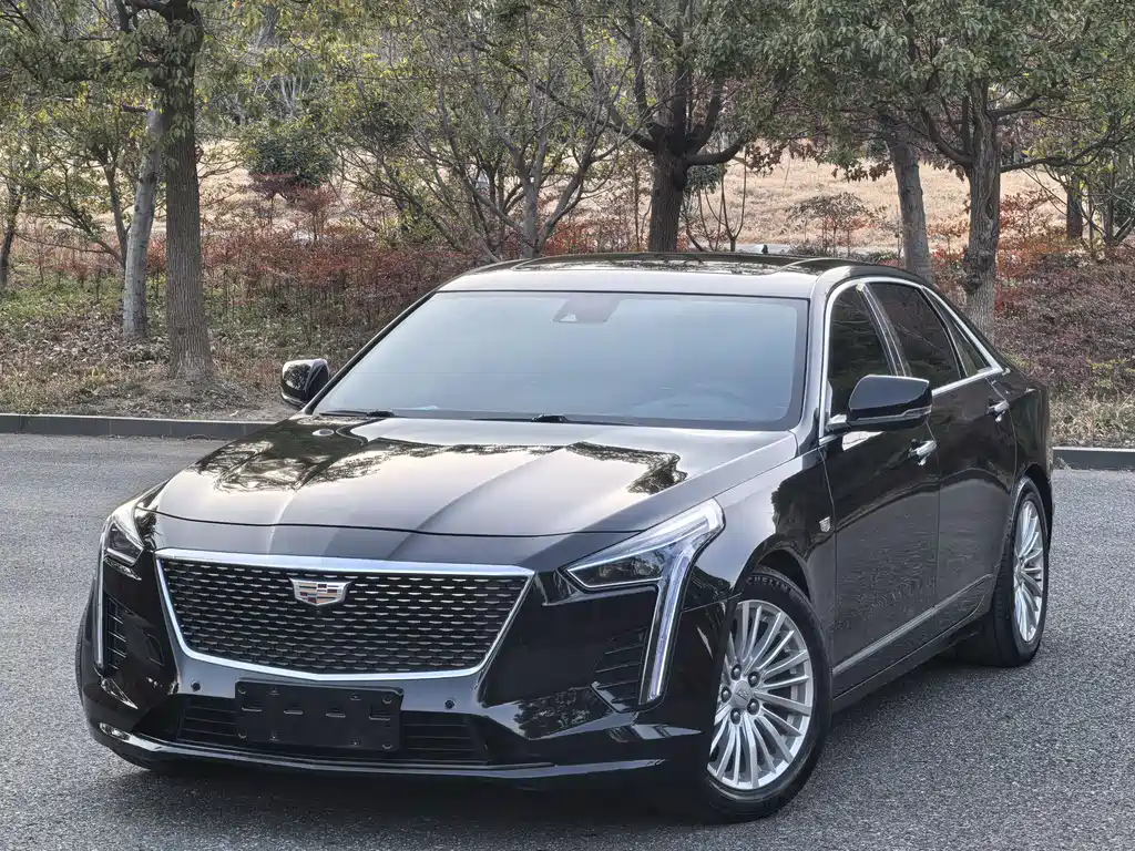 CADILLAC CT6
