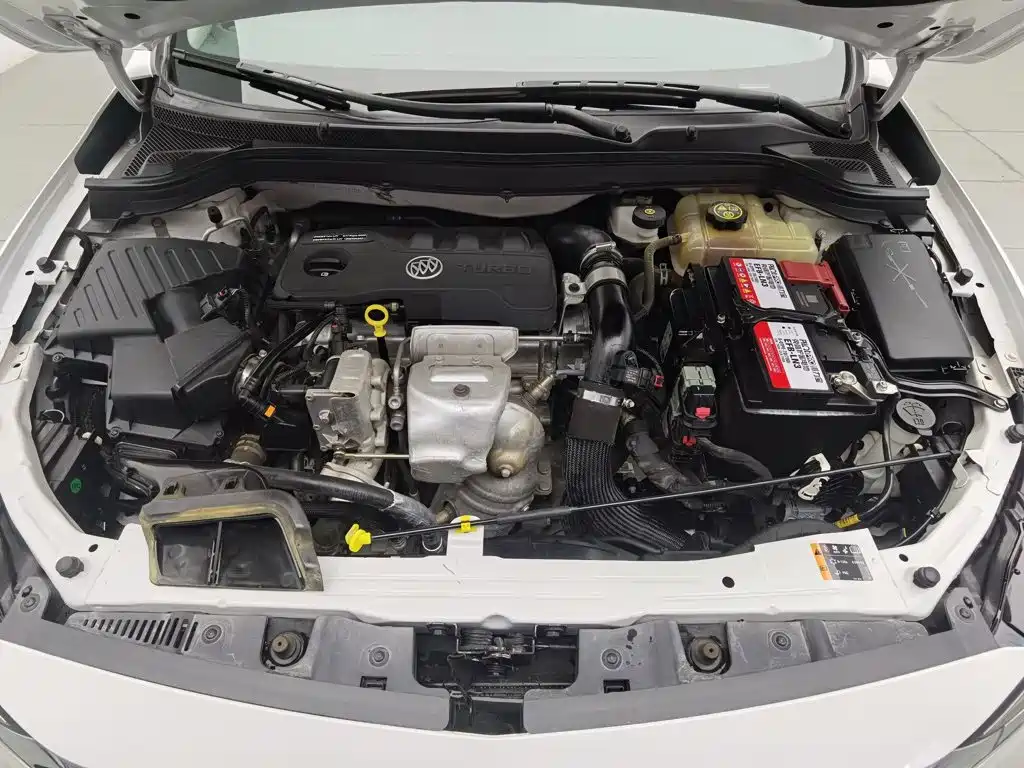 Buick Excelle — миниатюра 6