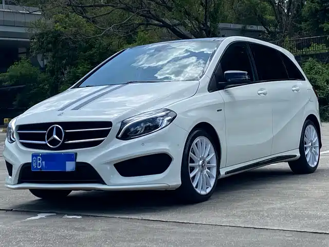 MERCEDES-BENZ  B CLASS 2018