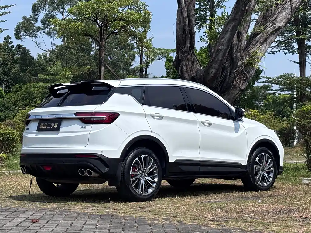 Geely Binyue — миниатюра 7