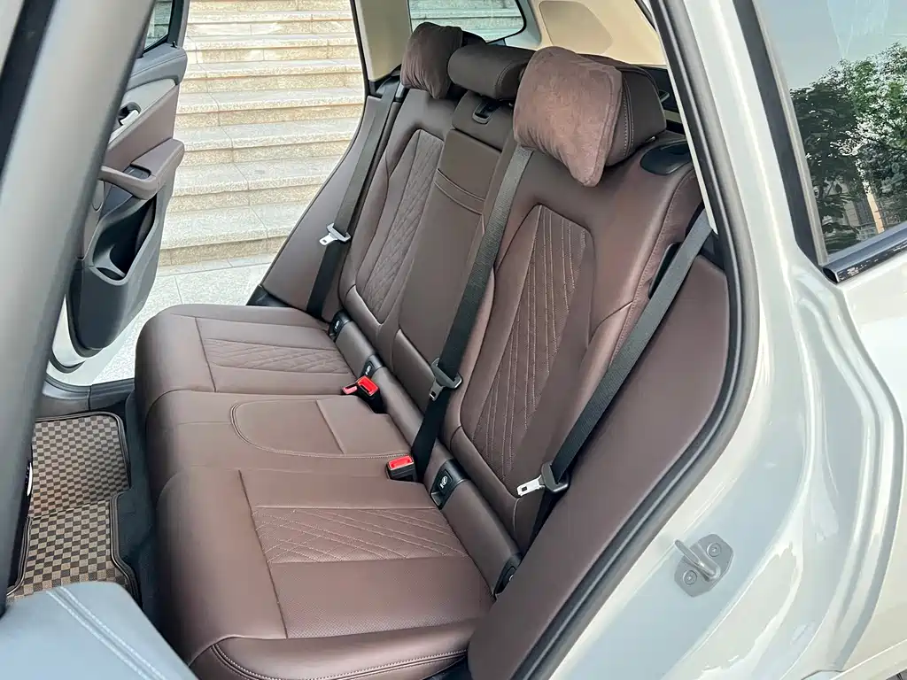 BMW iX3 — миниатюра 12