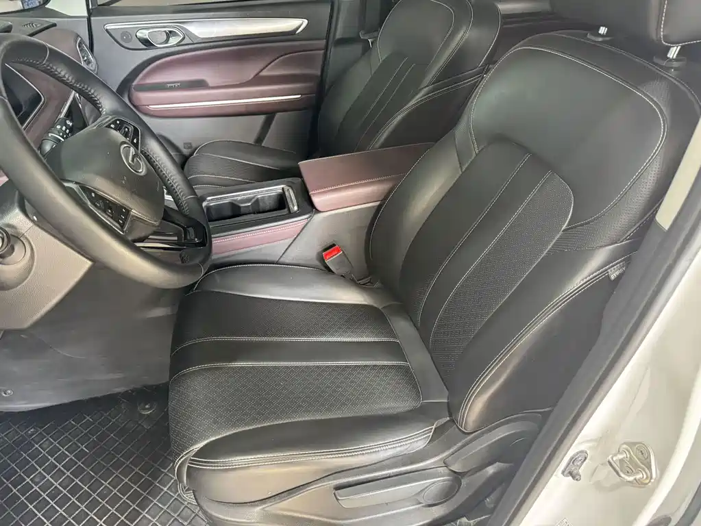GAC Motor Trumpchi M6 — миниатюра 12