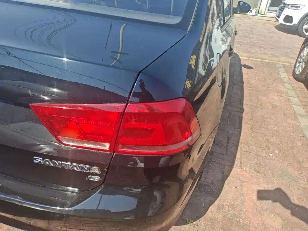 Volkswagen Santana — миниатюра 8
