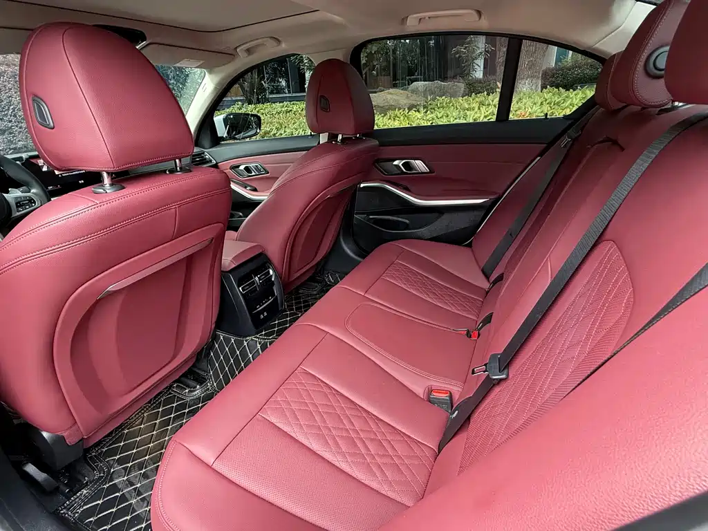 BMW 3 Series — миниатюра 10