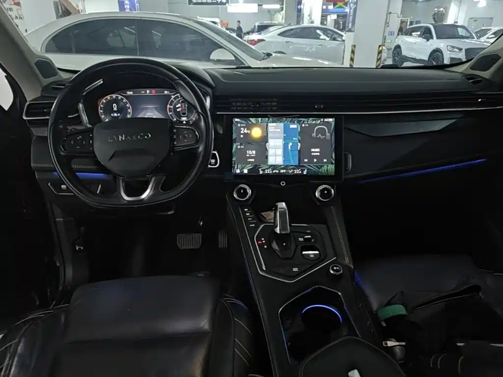 Lynk & Co 05 — миниатюра 10