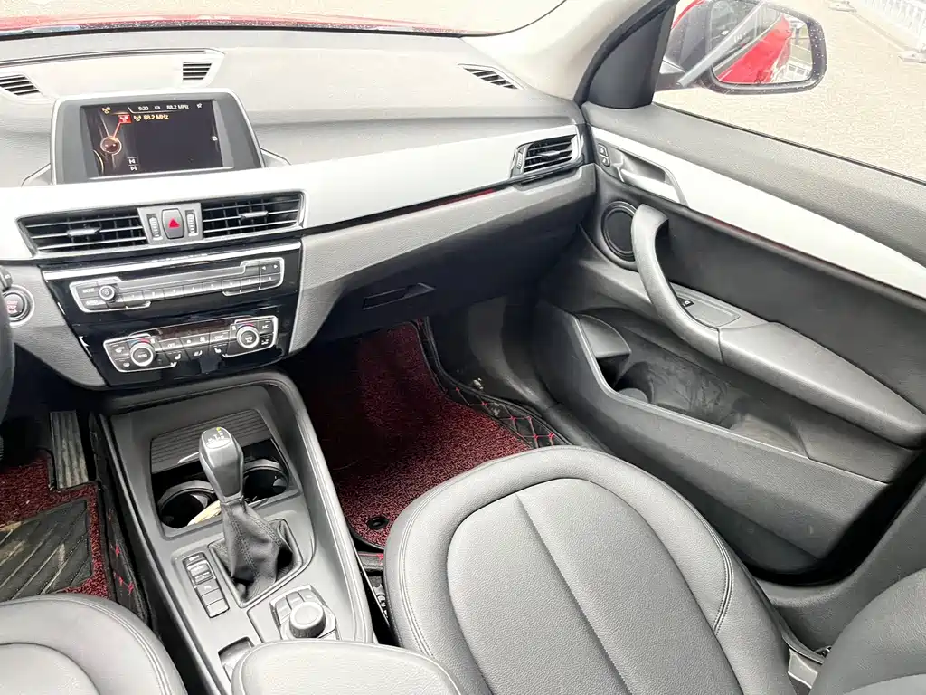 BMW X1 — миниатюра 8