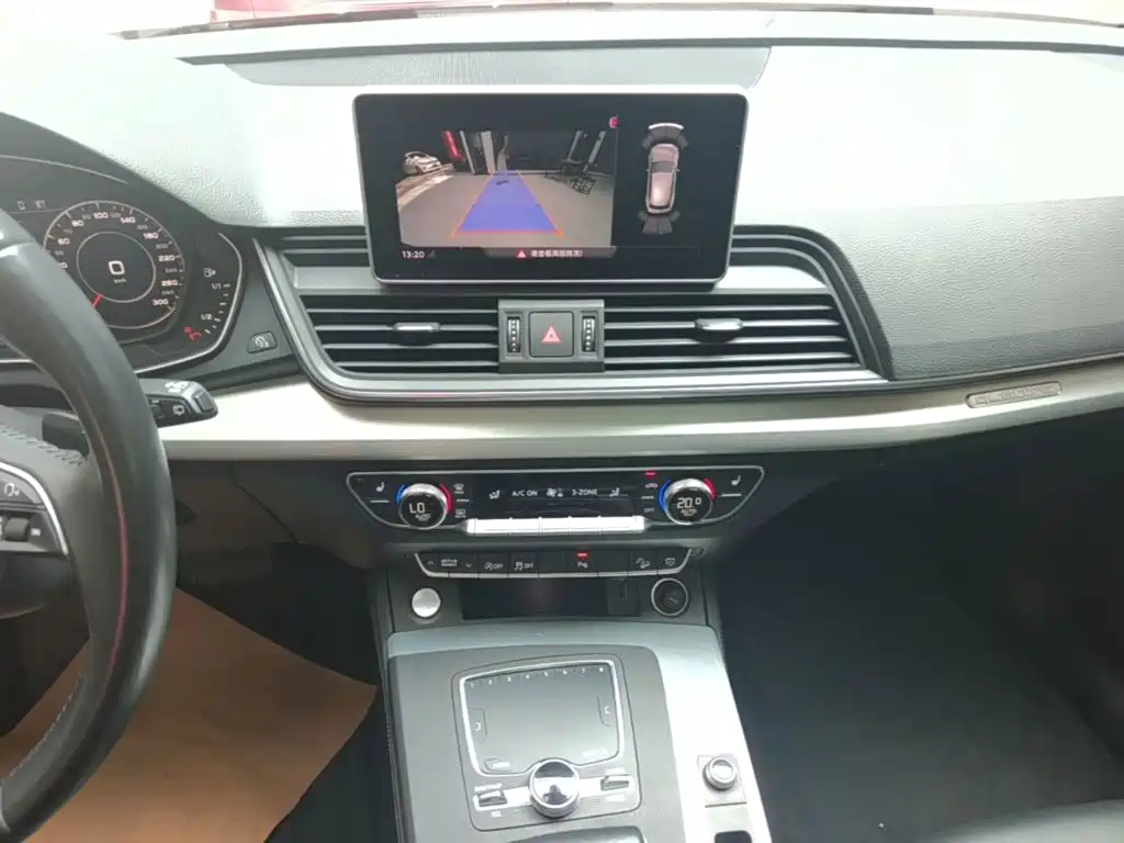 Audi Q5L — миниатюра 13