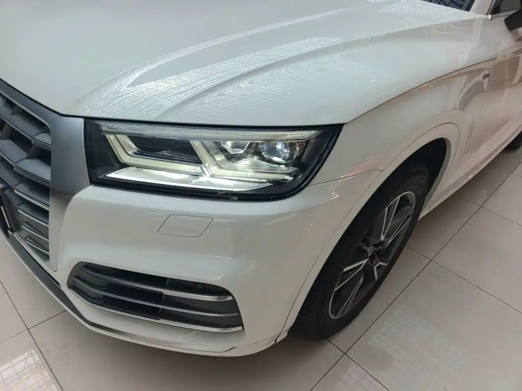 Audi Q5L — миниатюра 24