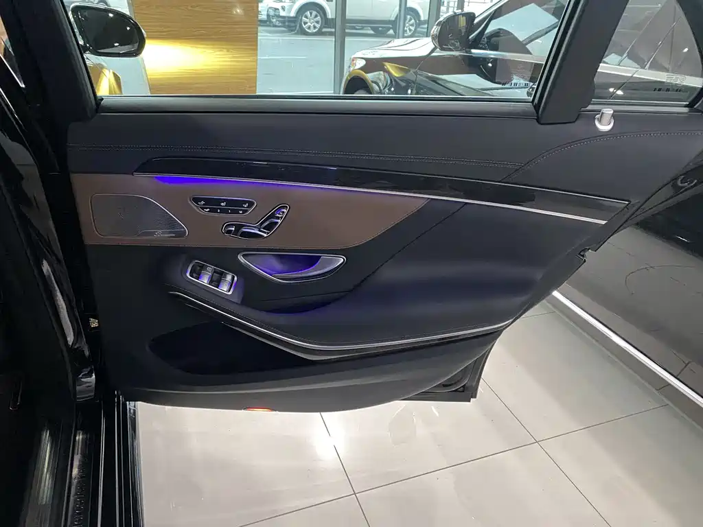 MERCEDES-BENZ S CLASS