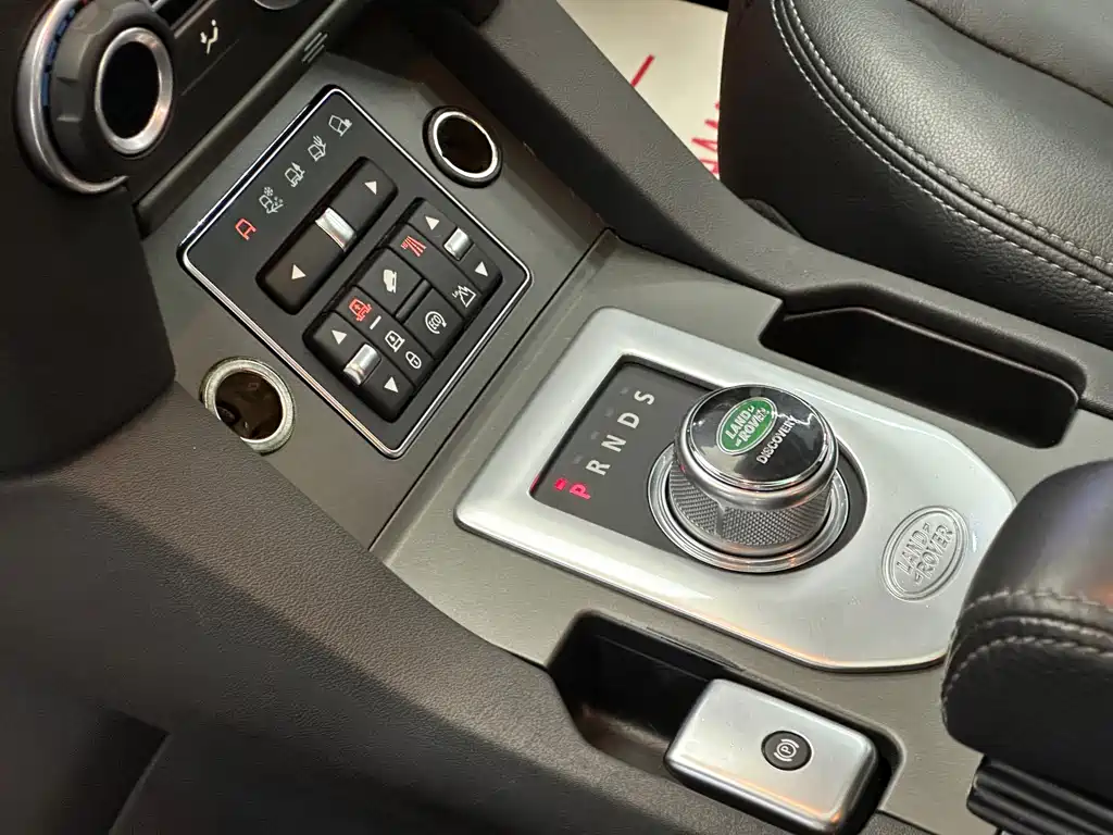 Land Rover Discovery — миниатюра 10