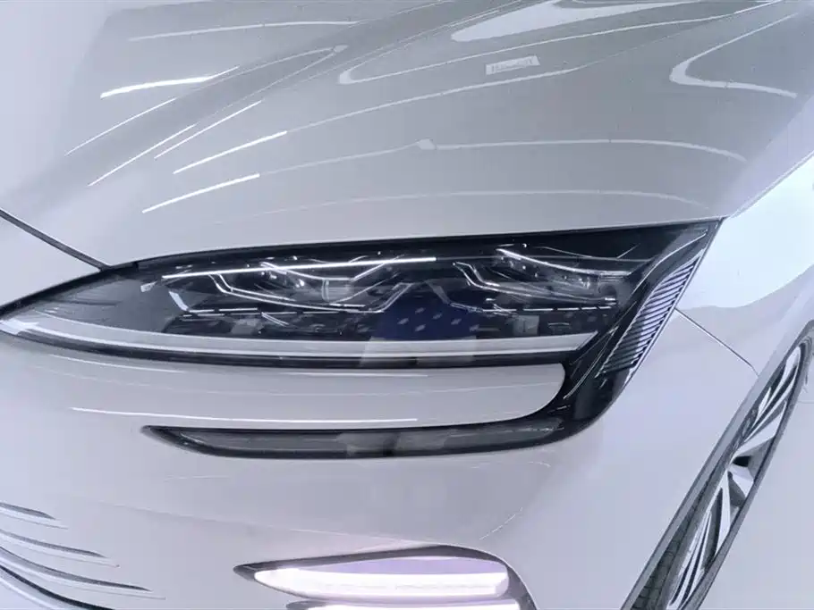 BYD Song Plus PLUS 2024 DM-i 110km Flagship