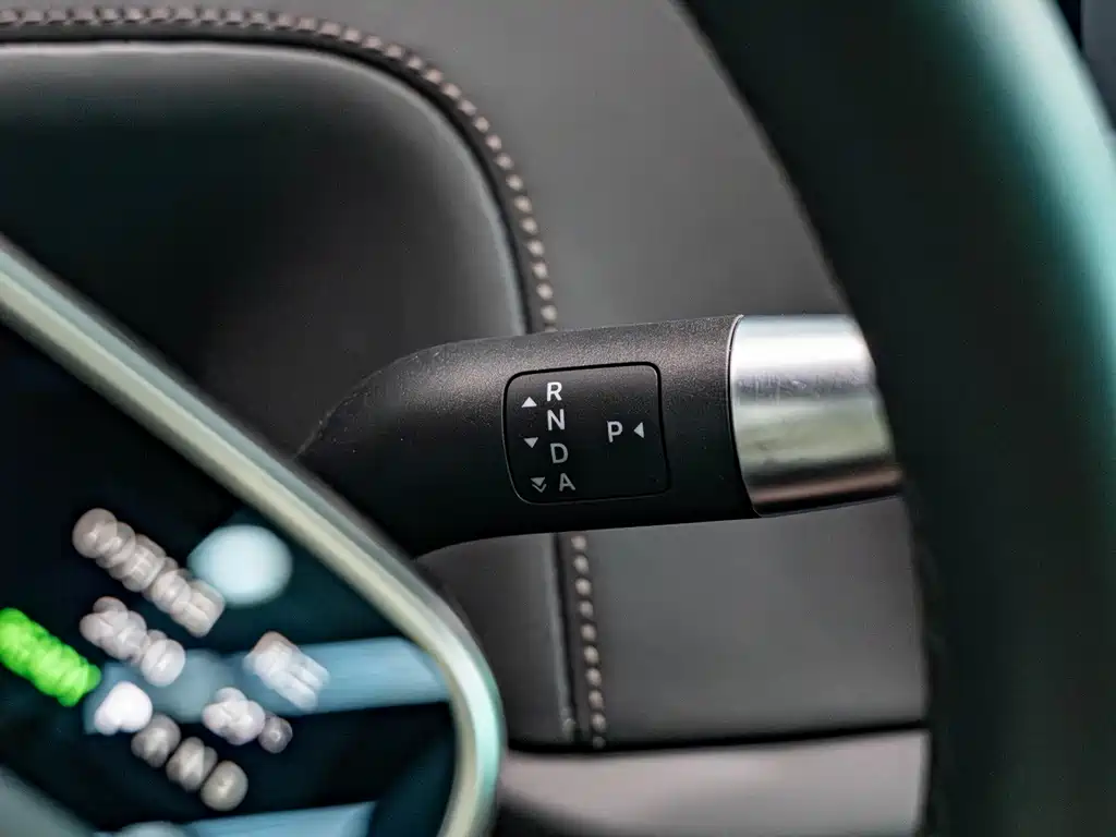 Li Auto Li L9 — миниатюра 21
