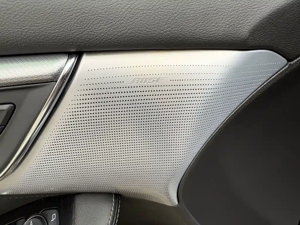 Cadillac CT5 — миниатюра 14