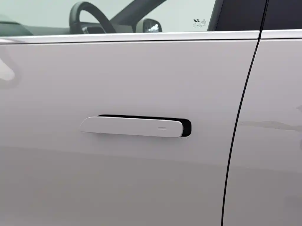 Li Auto Li L6 — миниатюра 18
