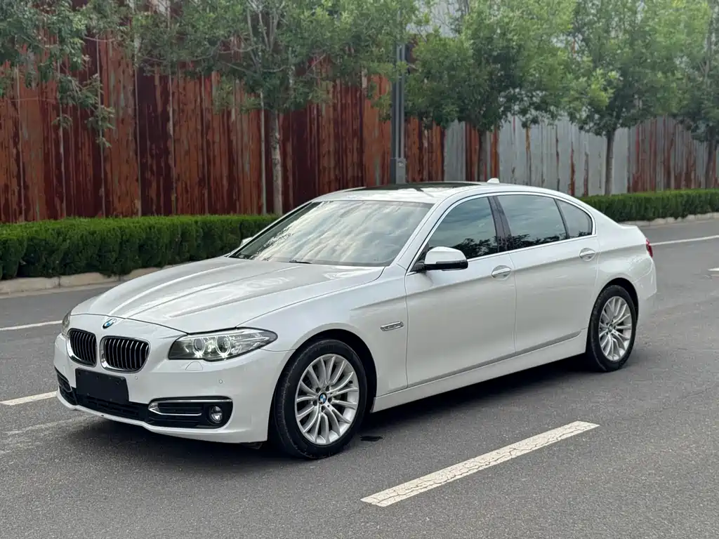 BMW 5 Series 2016