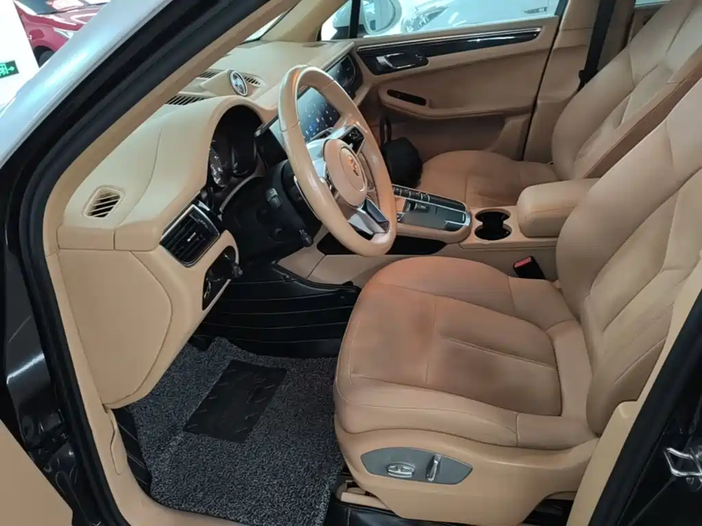 Porsche Macan — миниатюра 15