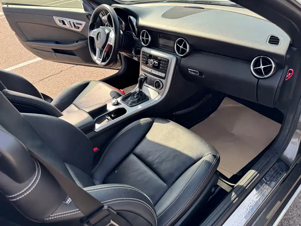 Mercedes-Benz SLK-Class — миниатюра 10