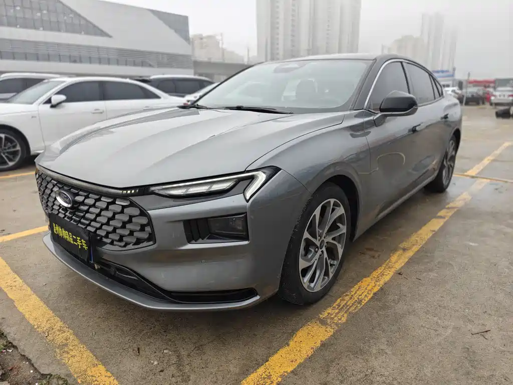 Ford Mondeo 2022