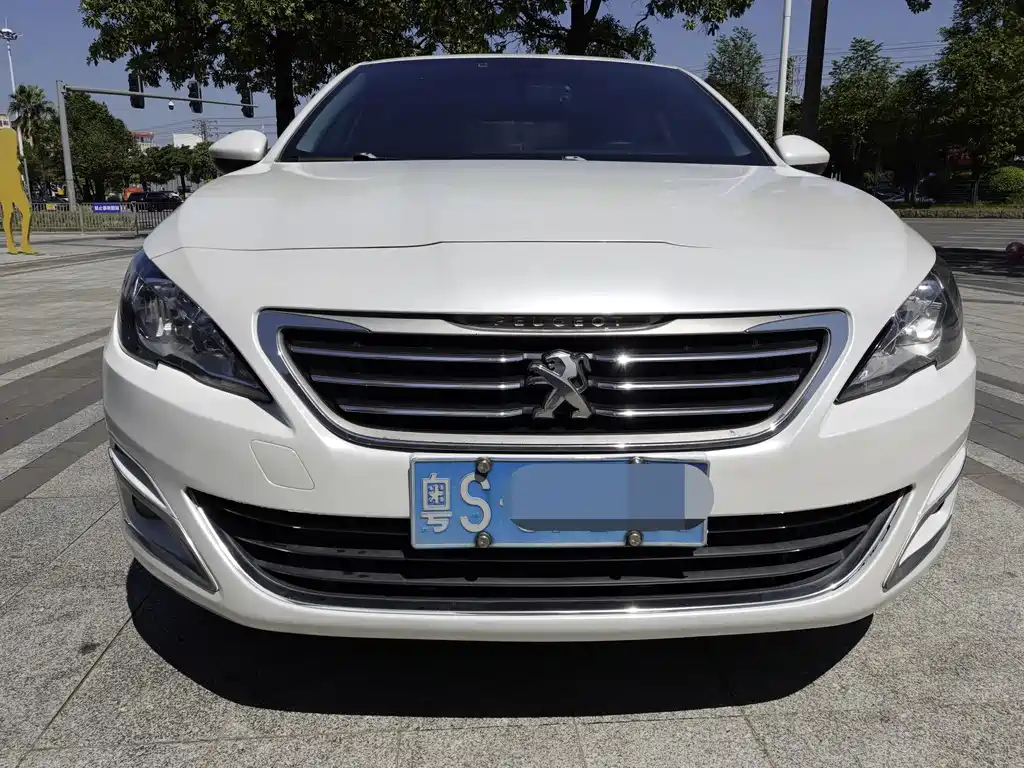 Peugeot 408 — миниатюра 2