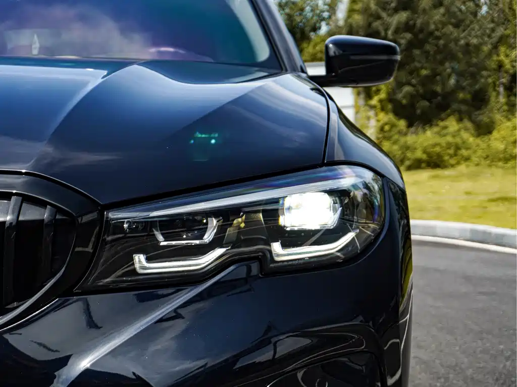 BMW 3 Series — миниатюра 2