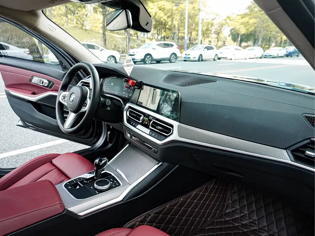 BMW 3 Series — миниатюра 21